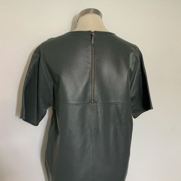 Ports 1961- dark gray perforated leather dress with pockets metal hooks on sides - Picture 12 of 15